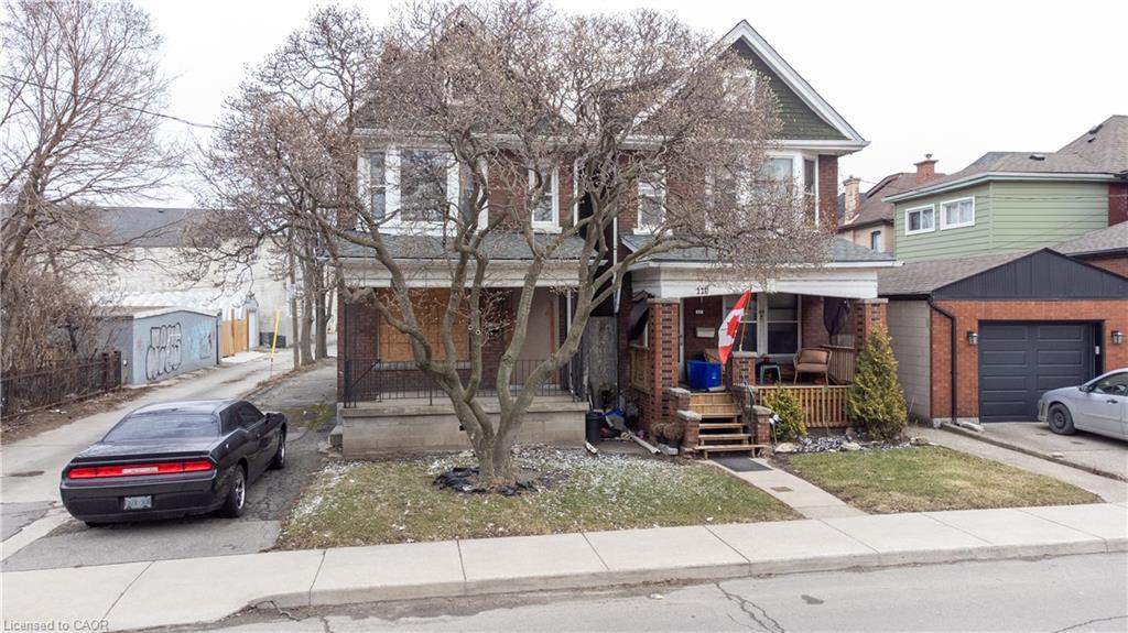 116-120 Barnesdale Avenue N Property Photo 1