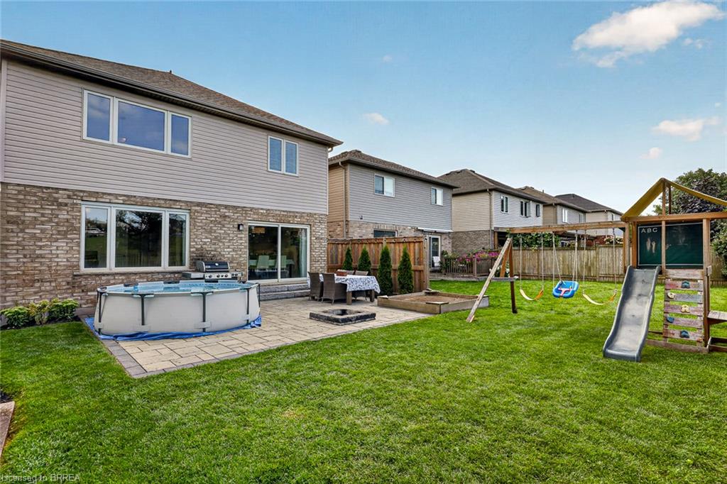 783 Frontenac Crescent Property Photo 32