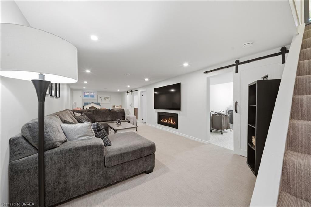 45 Wayne Drive Property Photo 18