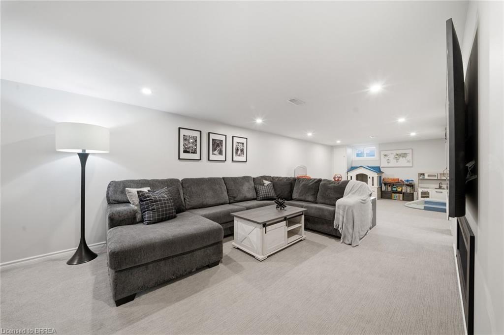 45 Wayne Drive Property Photo 19