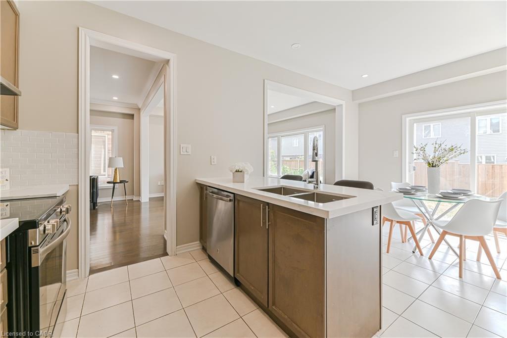 24 Weatherall Avenue Property Photo 21