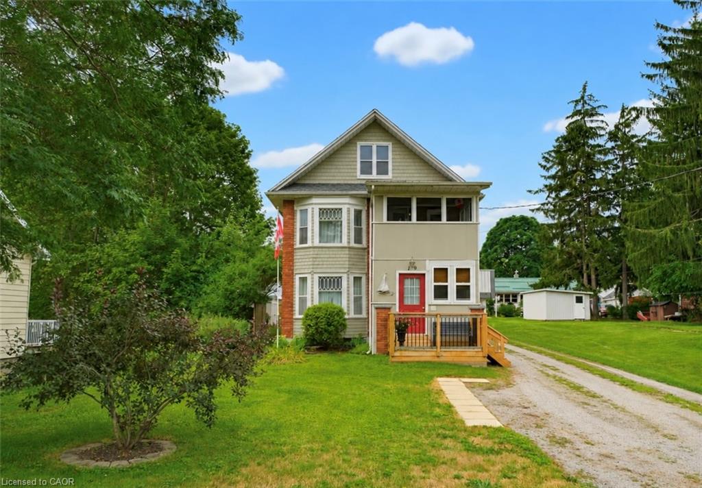 19 First Avenue Property Photo 1