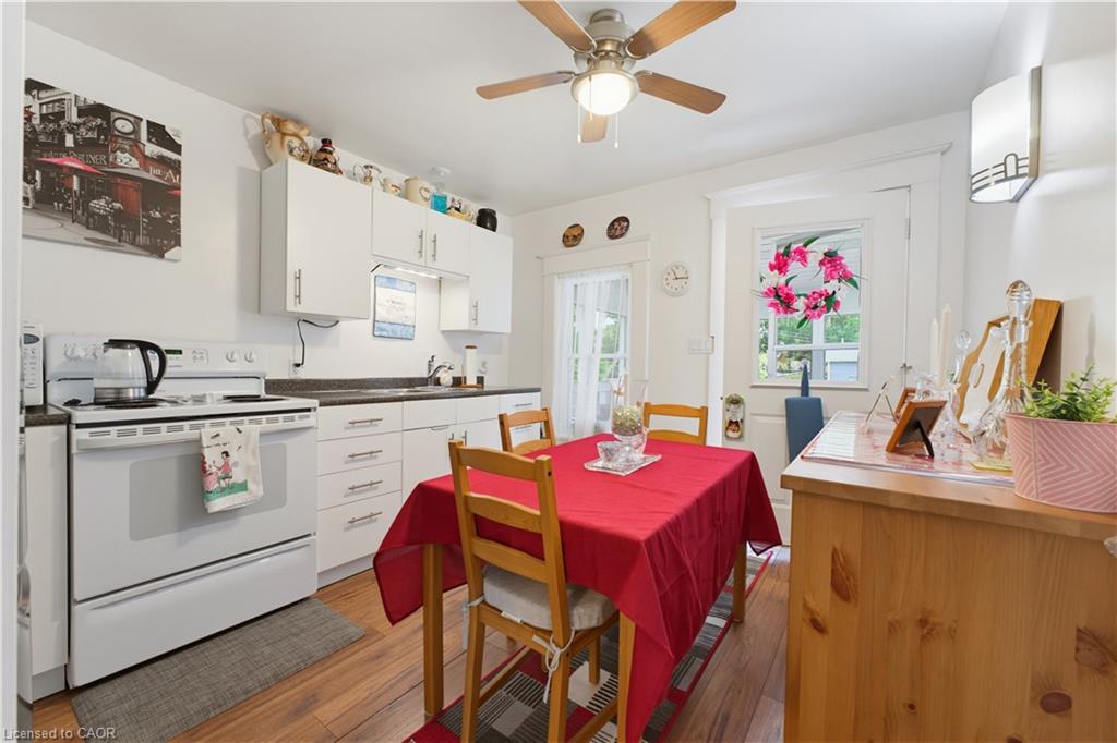 19 First Avenue Property Photo 5