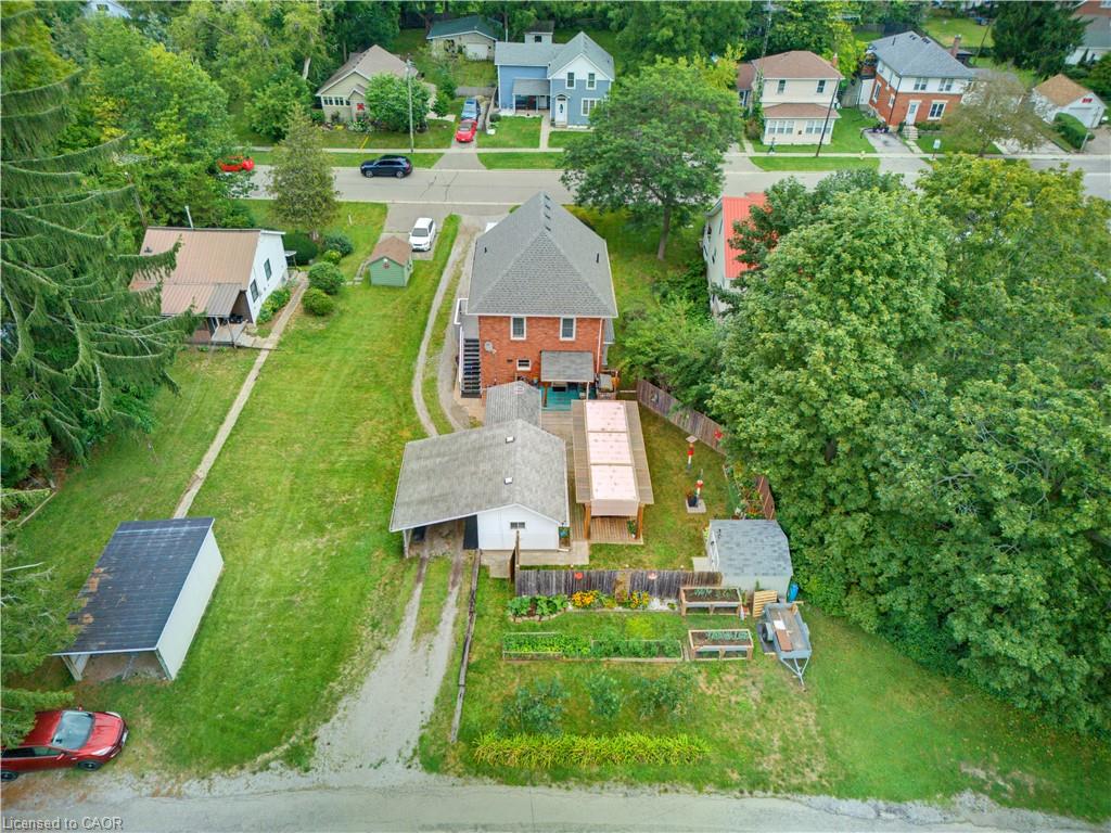 19 First Avenue Property Photo 29