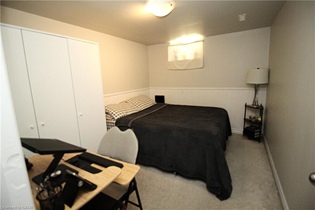 35 Garden Crescent Property Photo 25