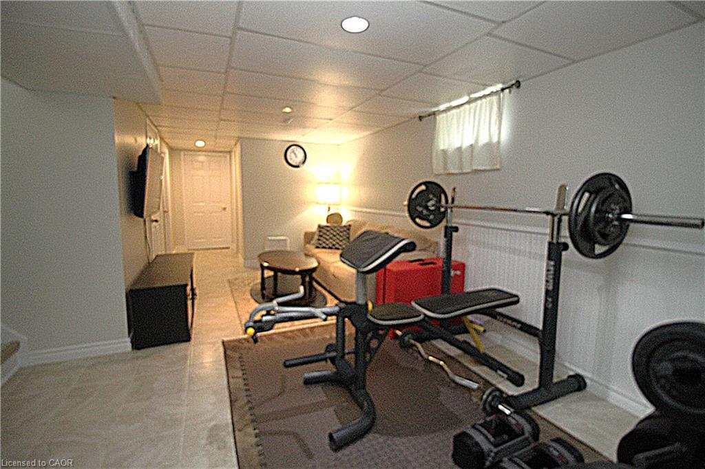 35 Garden Crescent Property Photo 30