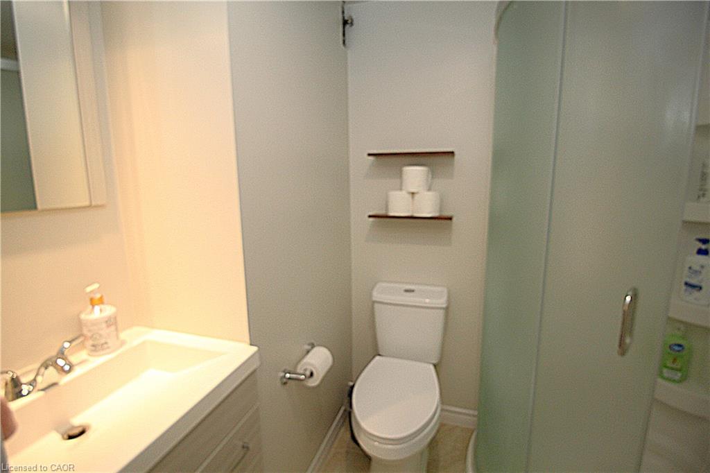 35 Garden Crescent Property Photo 31