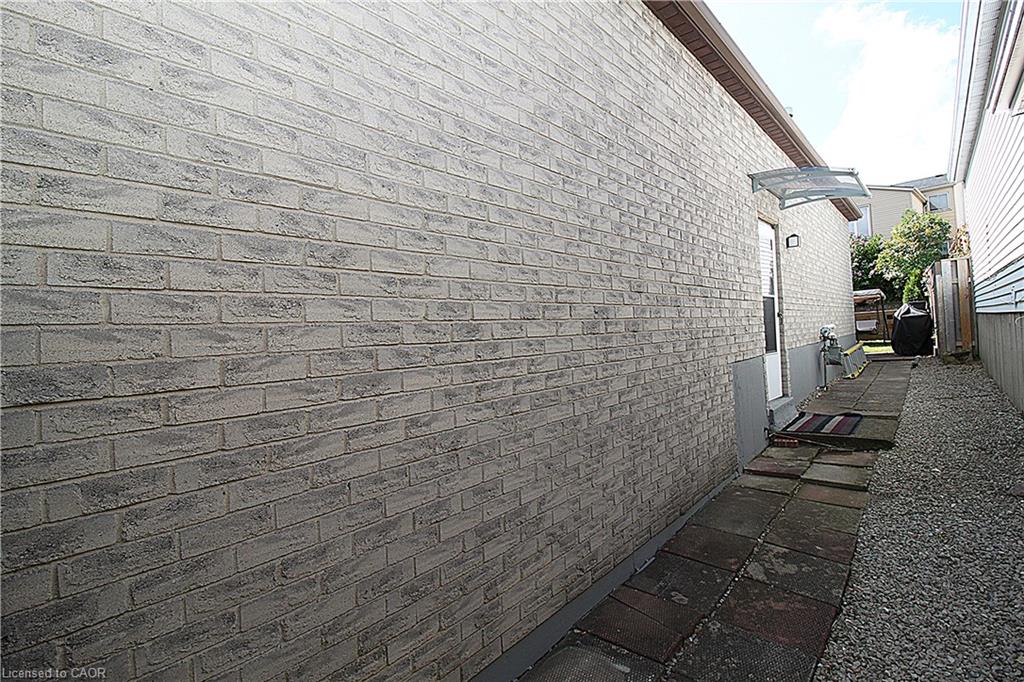 35 Garden Crescent Property Photo 35