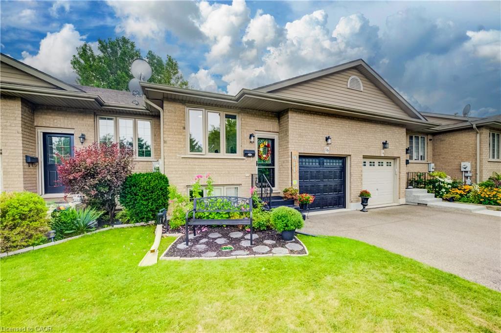 16 Steed Court Property Photo 3