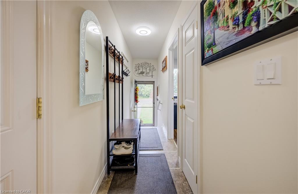 16 Steed Court Property Photo 5