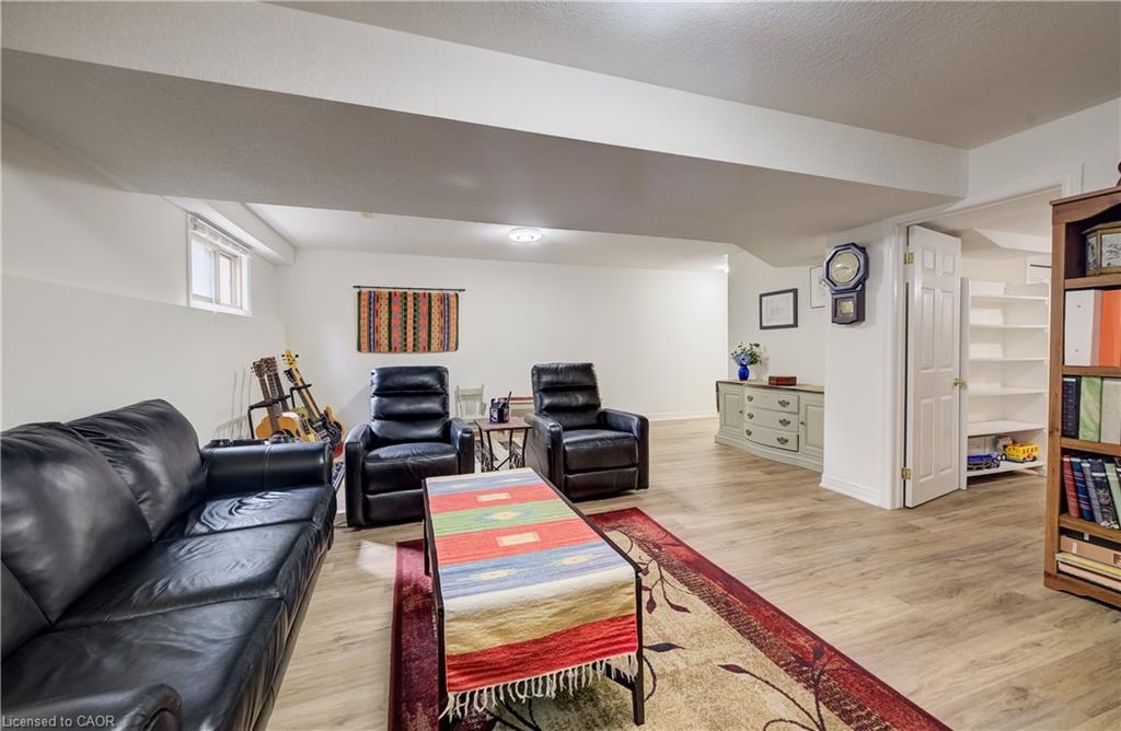 16 Steed Court Property Photo 24
