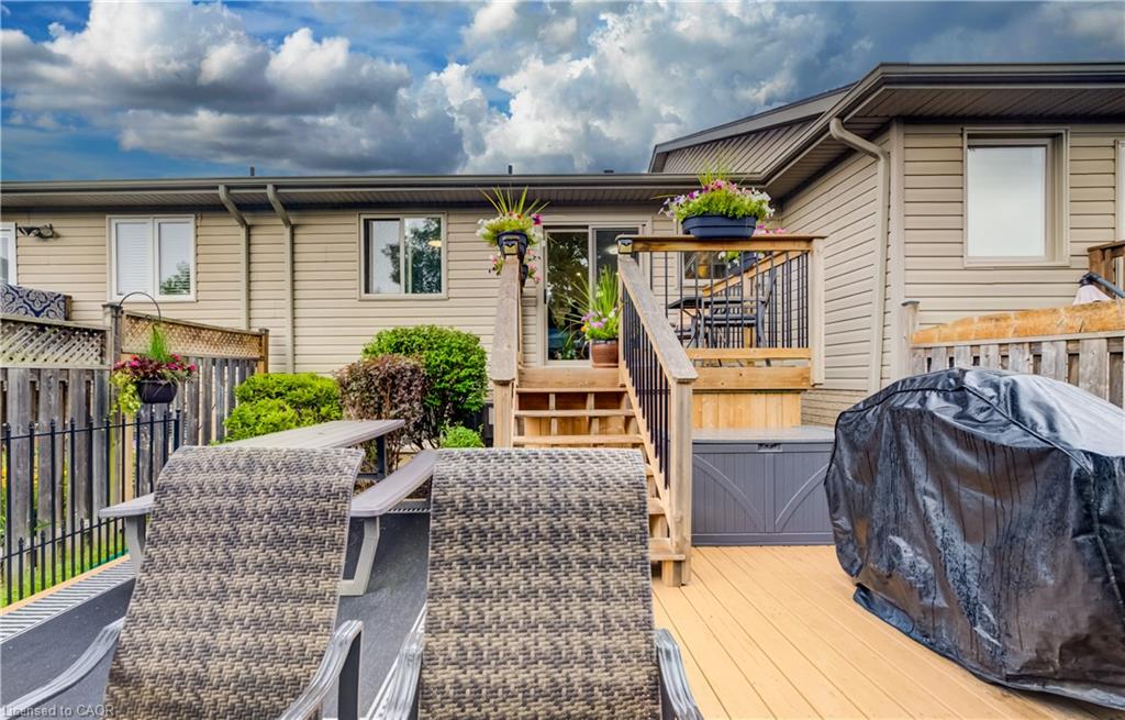 16 Steed Court Property Photo 33