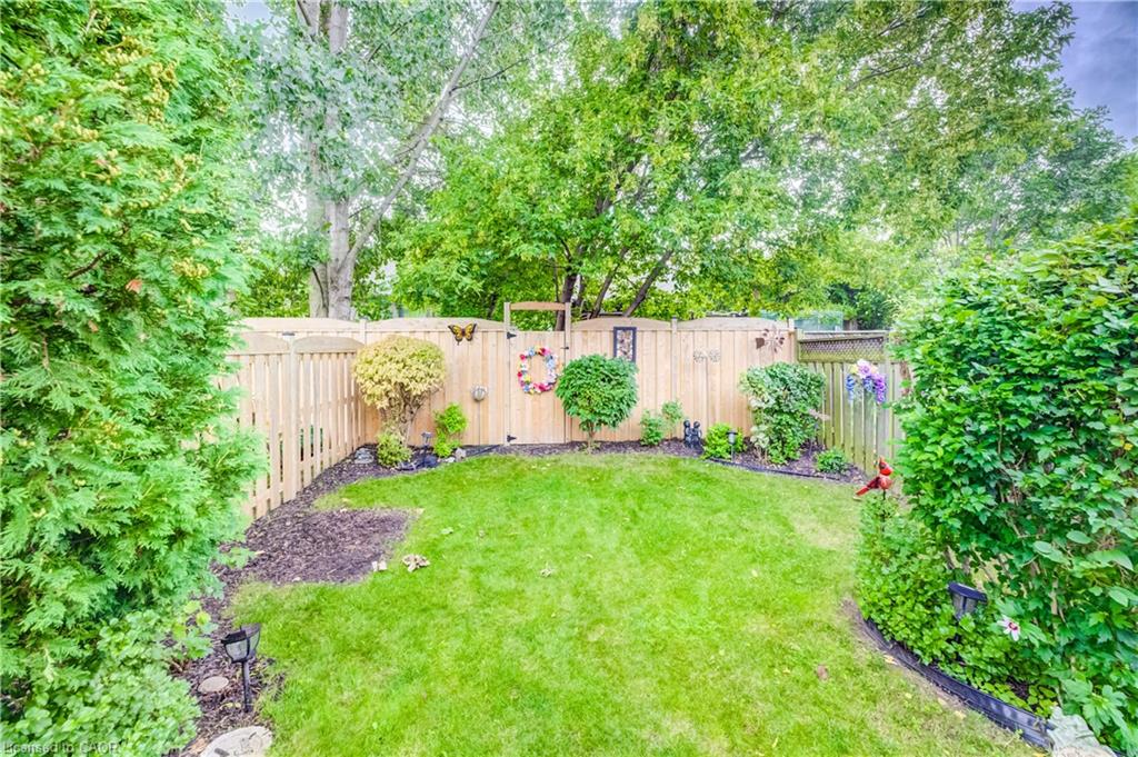 16 Steed Court Property Photo 35