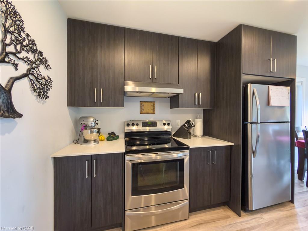 39 Amber Street Property Photo 14