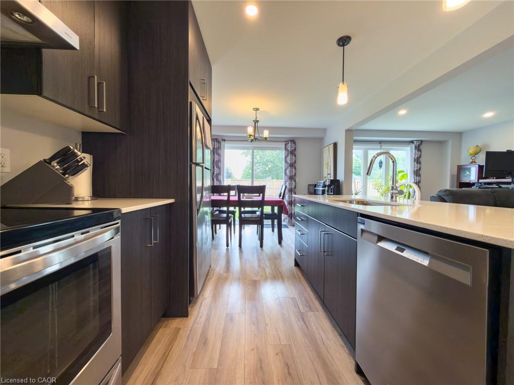 39 Amber Street Property Photo 16
