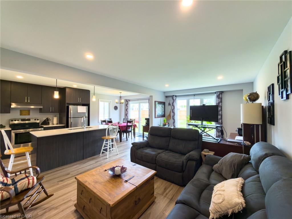 39 Amber Street Property Photo 21