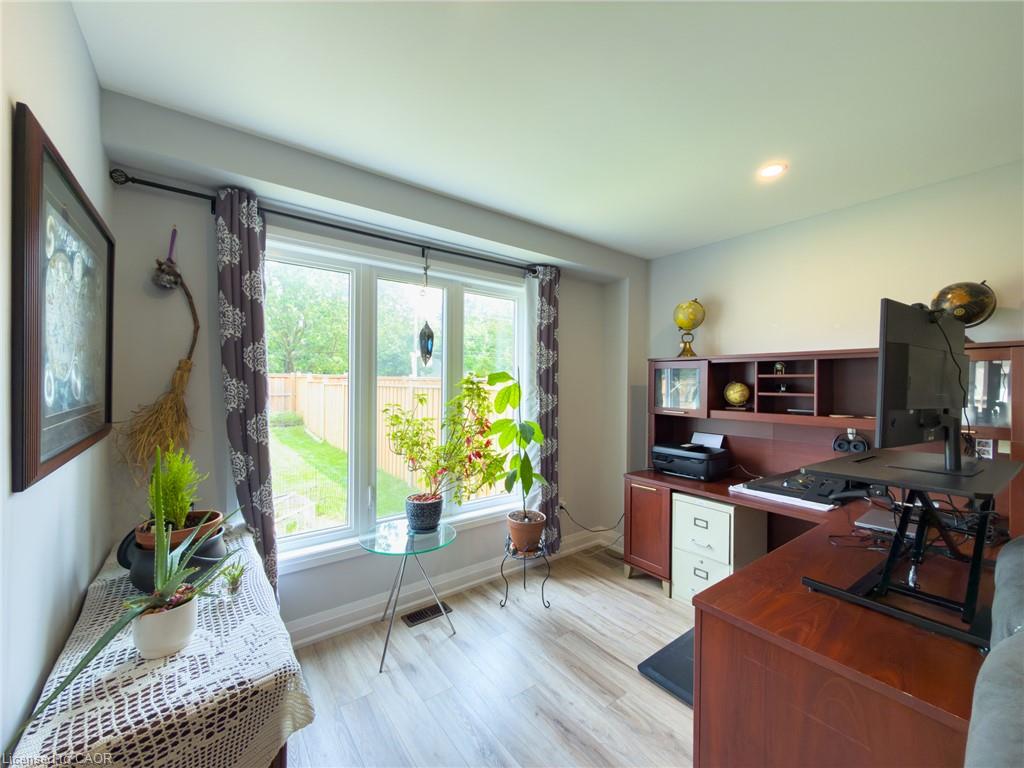 39 Amber Street Property Photo 22