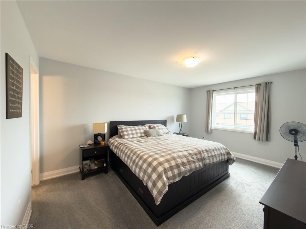 39 Amber Street Property Photo 24