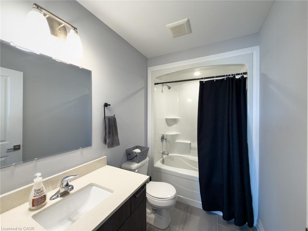 39 Amber Street Property Photo 27