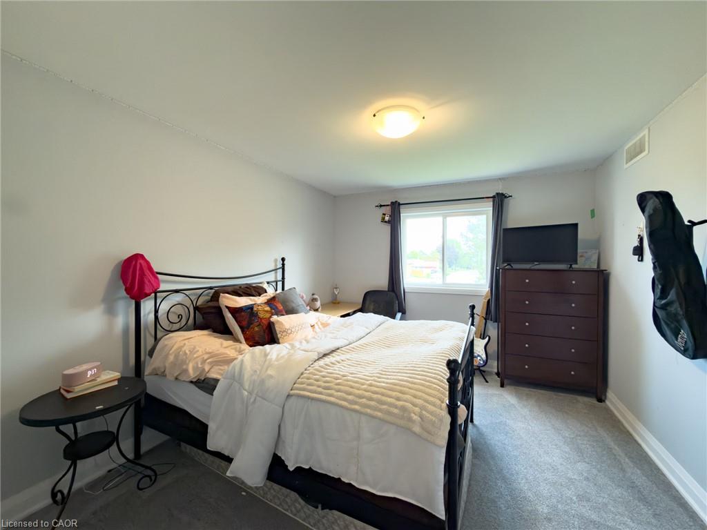 39 Amber Street Property Photo 31