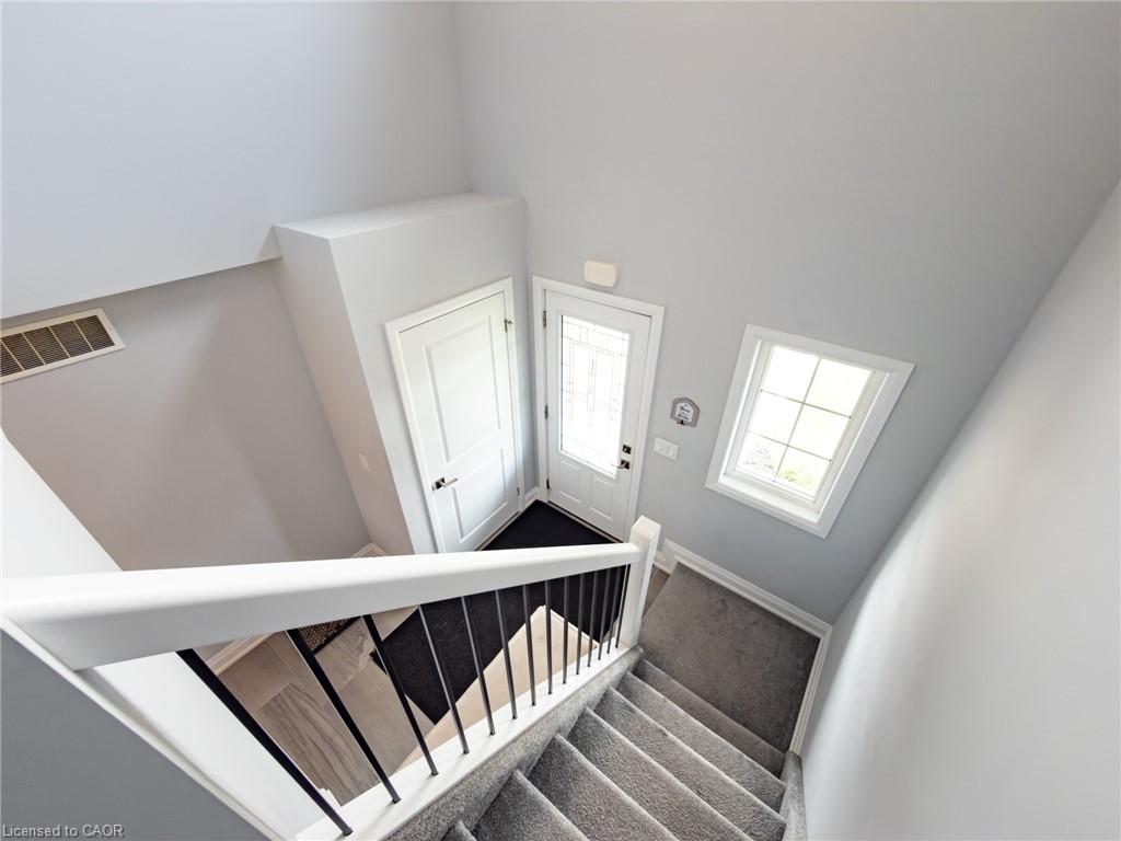39 Amber Street Property Photo 34
