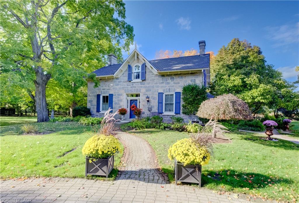 2596 Alps Road Property Photo 4