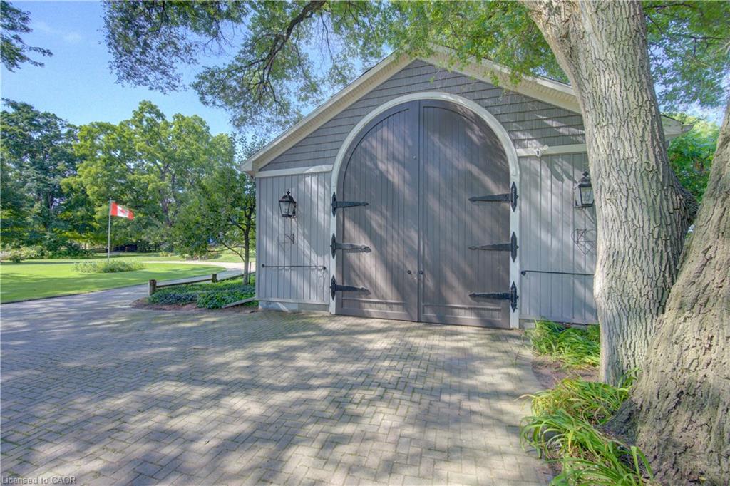 2596 Alps Road Property Photo 40