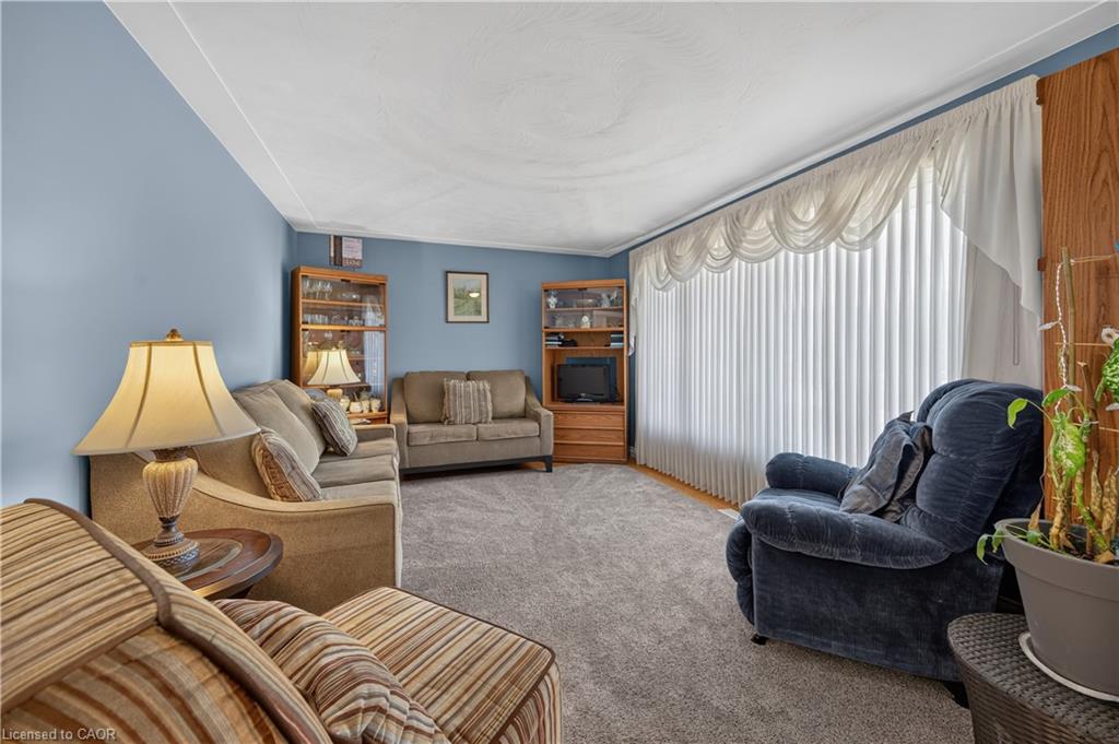 5 Kentley Drive Property Photo 10