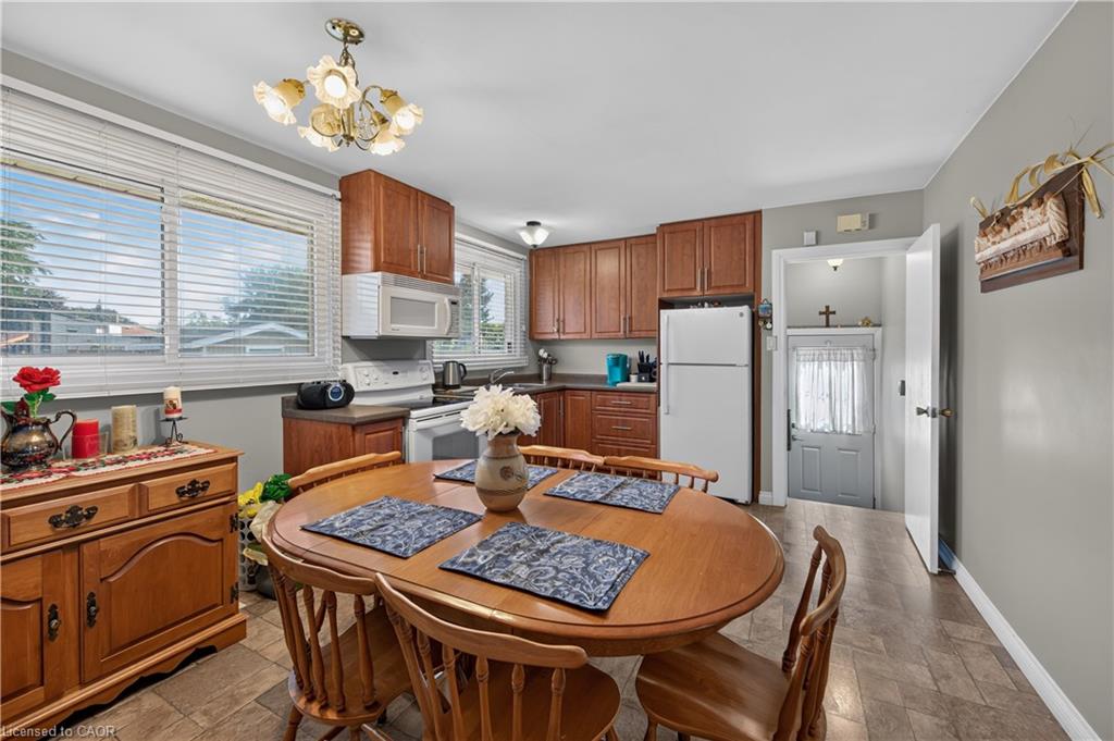 5 Kentley Drive Property Photo 12