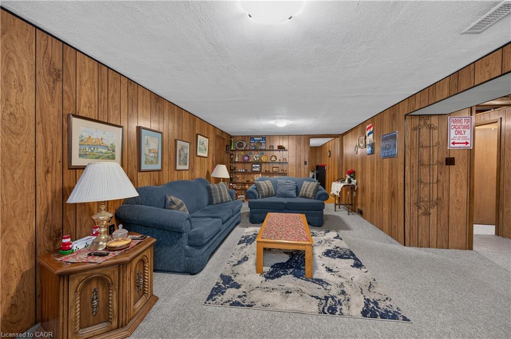 5 Kentley Drive Property Photo 27