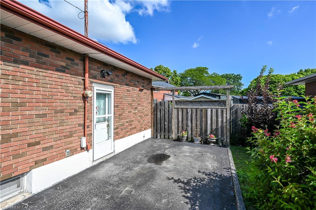 5 Kentley Drive Property Photo 45
