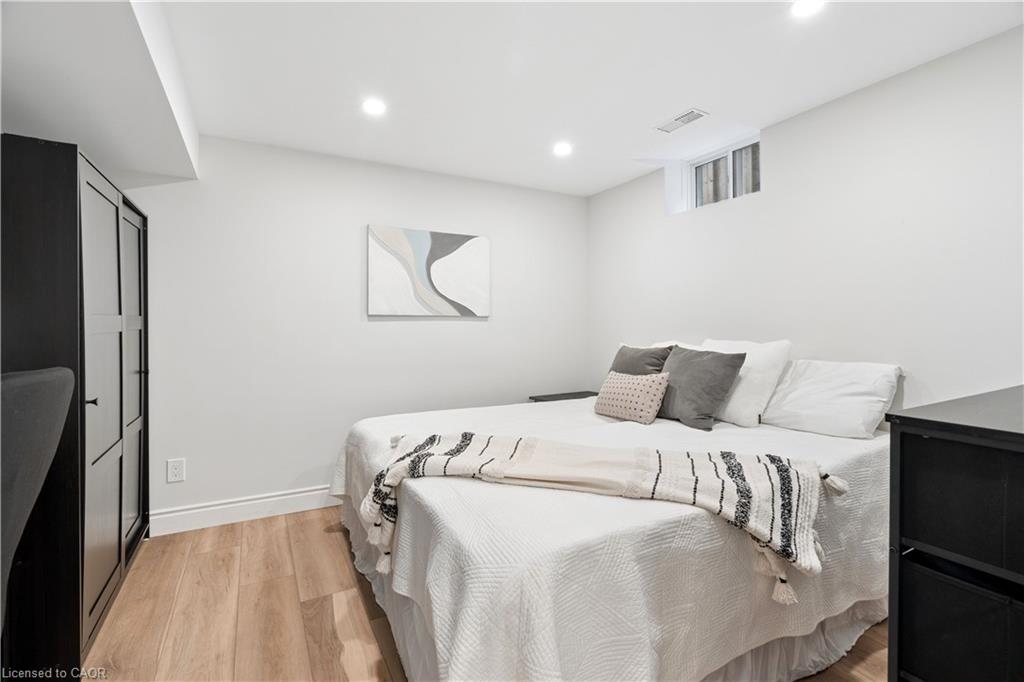 27 Spruce Boulevard Property Photo 35