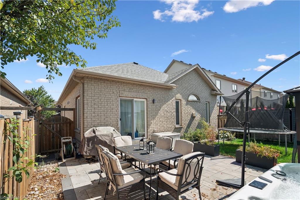 27 Spruce Boulevard Property Photo 41