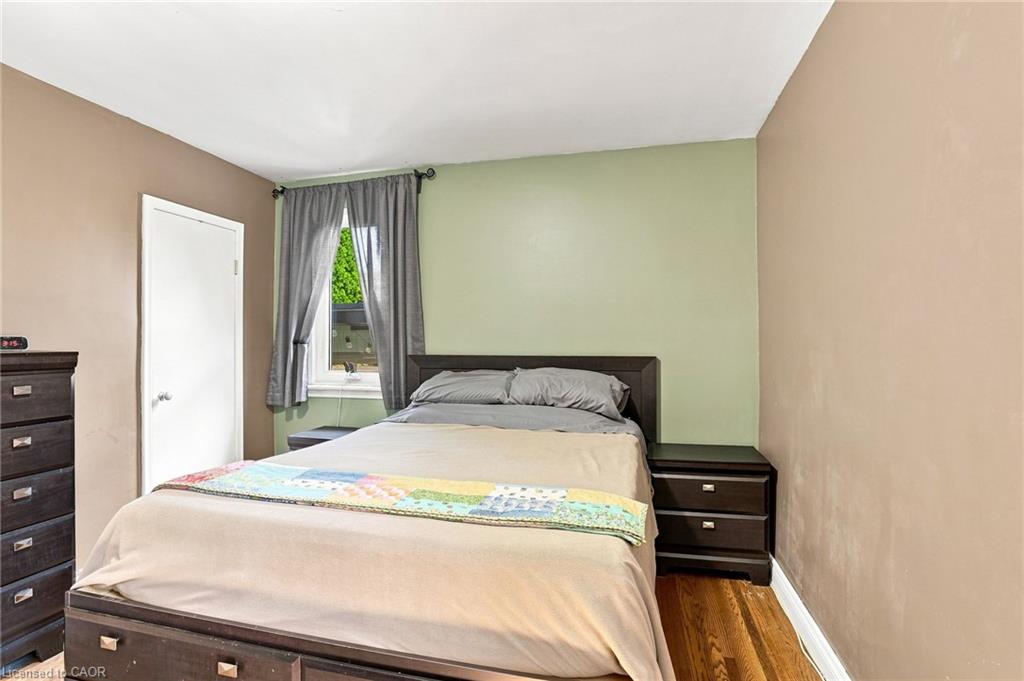 111 Sharon Avenue Property Photo 16
