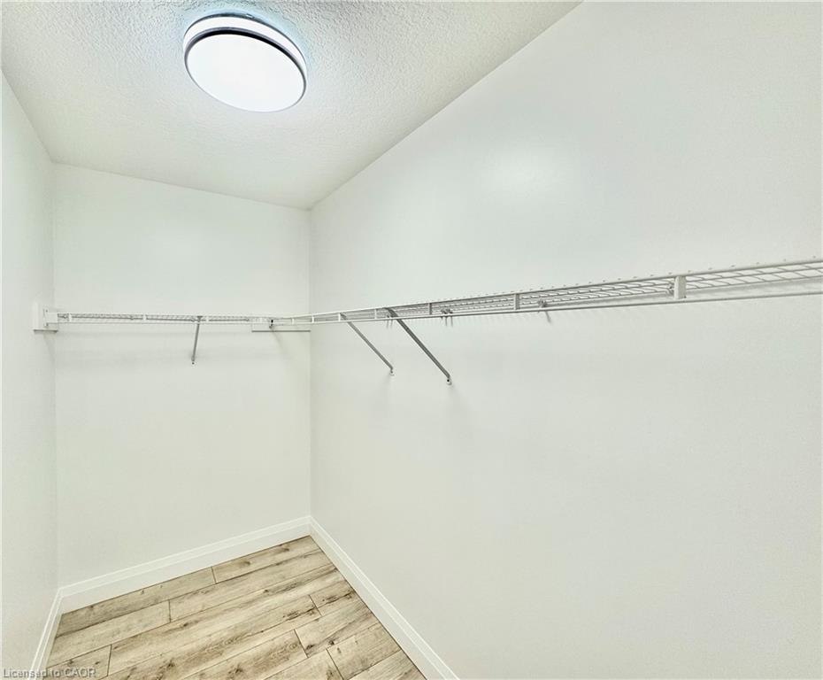 56 Lena Crescent Property Photo 19