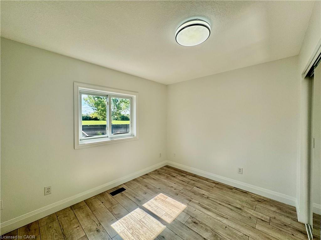 56 Lena Crescent Property Photo 27