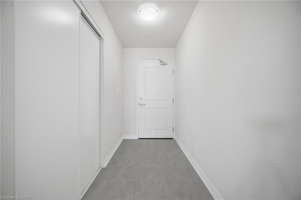 107-650 Sauve Street Property Photo 4