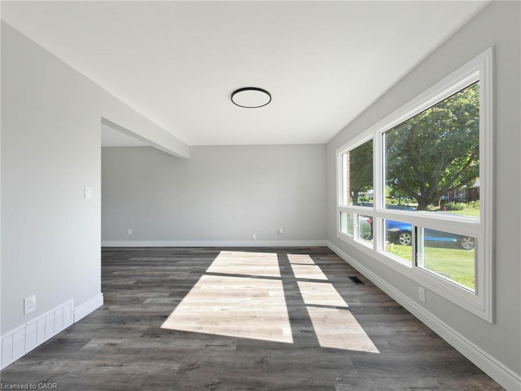 14 Kirkland Avenue Property Photo 17