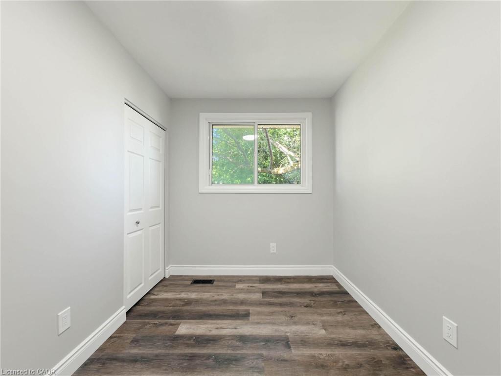 14 Kirkland Avenue Property Photo 37