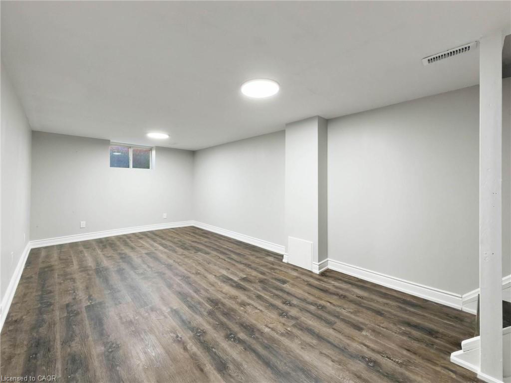 14 Kirkland Avenue Property Photo 40