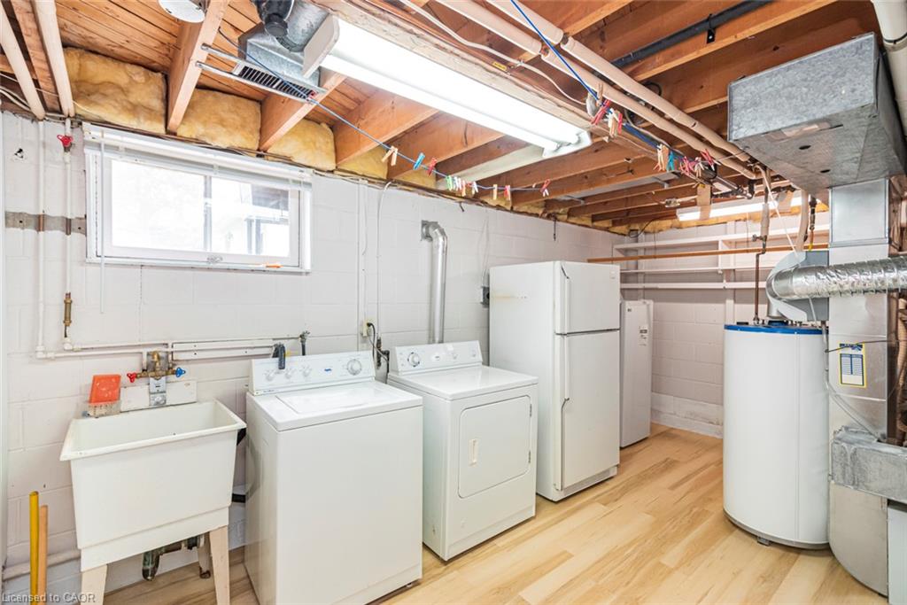 37 Lorne Avenue Property Photo 25