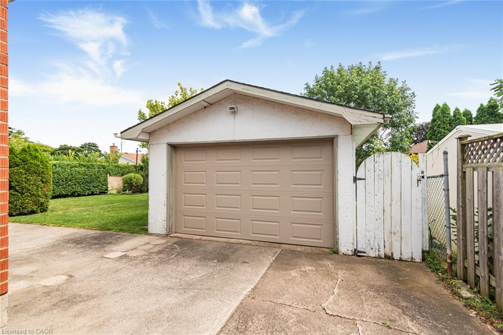 37 Lorne Avenue Property Photo 27
