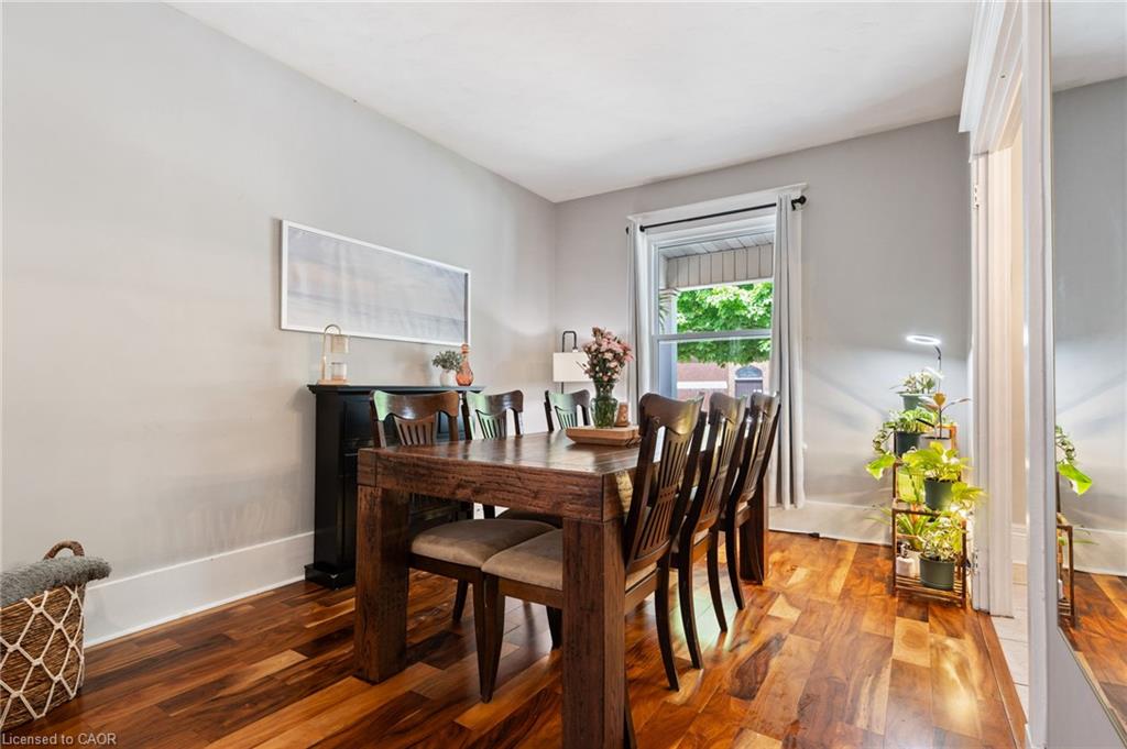 30 Dundas Street Property Photo 6