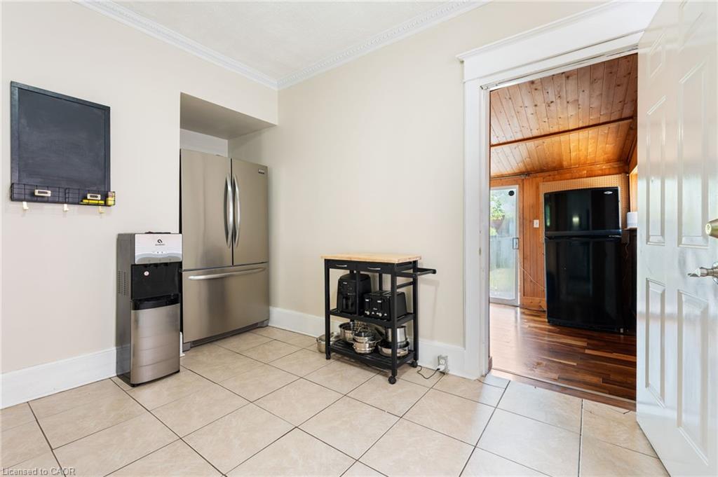 30 Dundas Street Property Photo 12