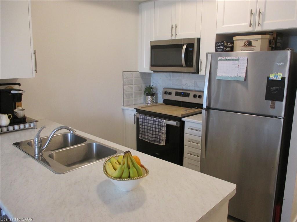533-5055 Greenlane Road Property Photo 11
