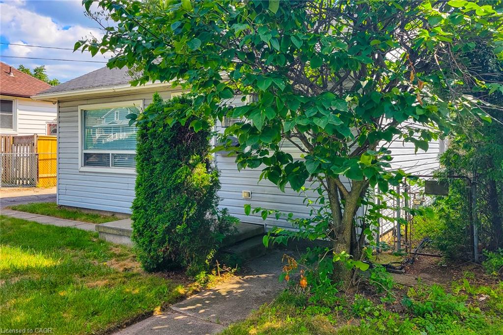 92 Munn Street Property Photo 2