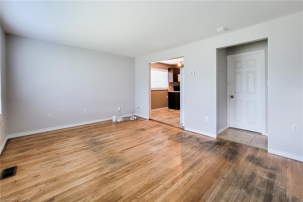 92 Munn Street Property Photo 10