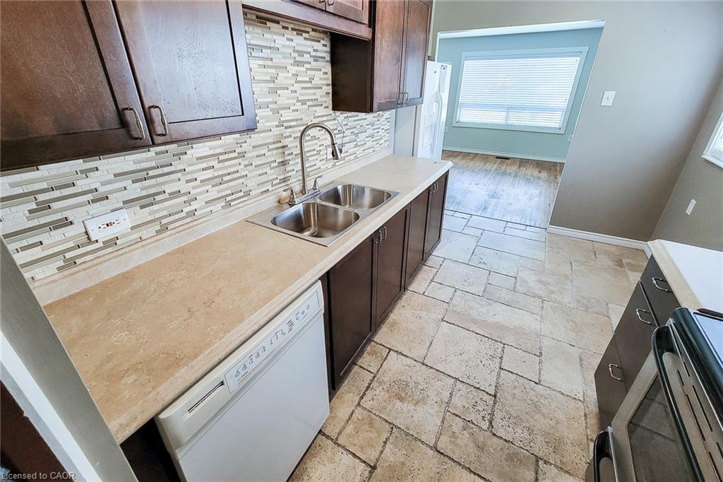 92 Munn Street Property Photo 16