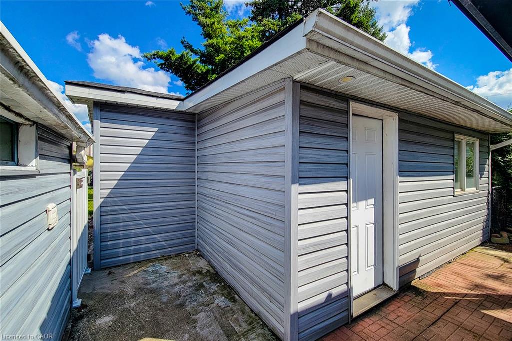 92 Munn Street Property Photo 36