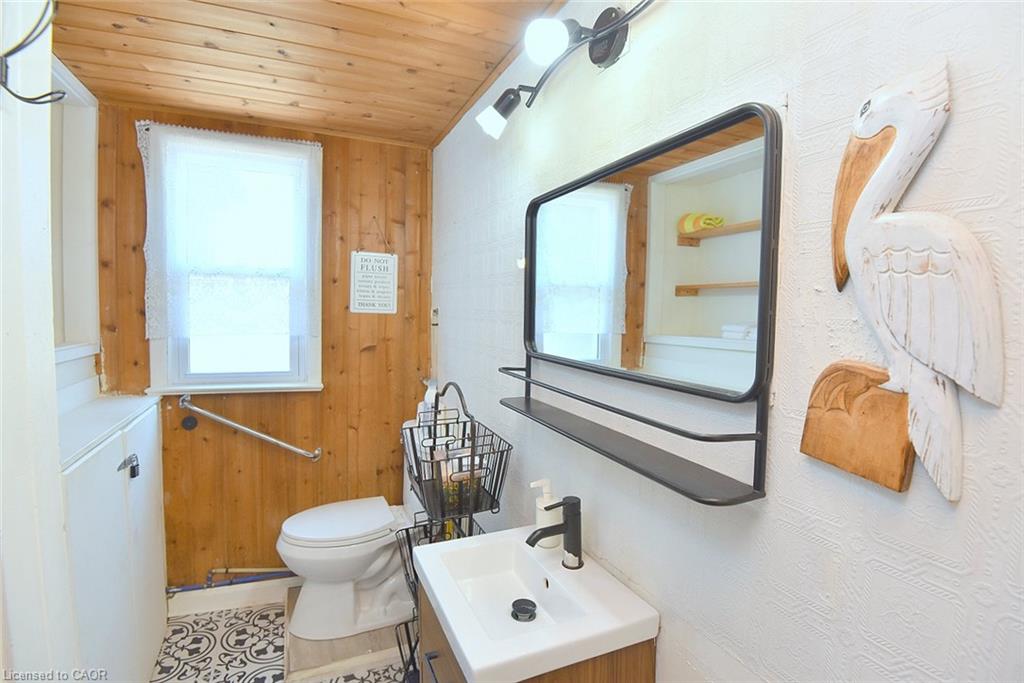 32 Hamdun Lane Property Photo 31